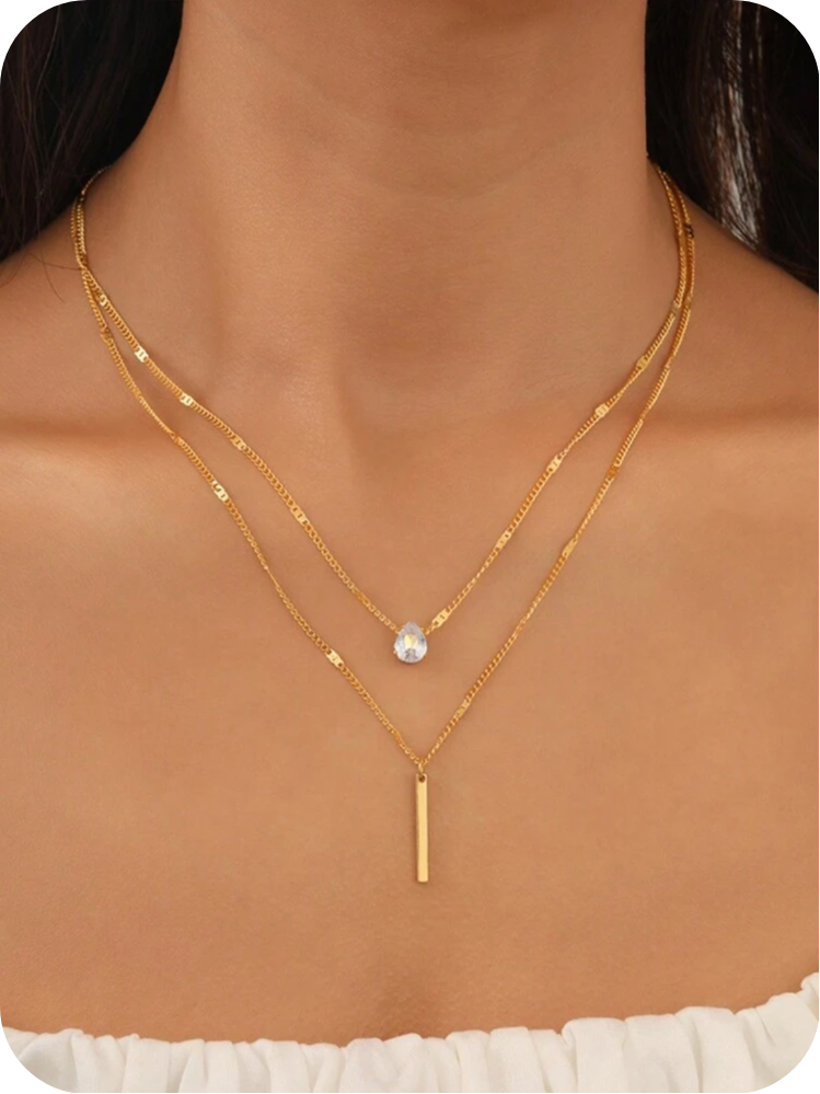 Gold Layered Minimal Necklace