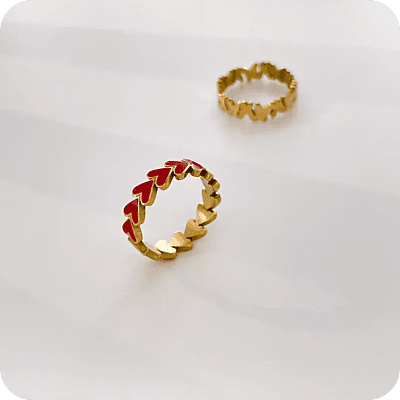 Red Hearts Ring