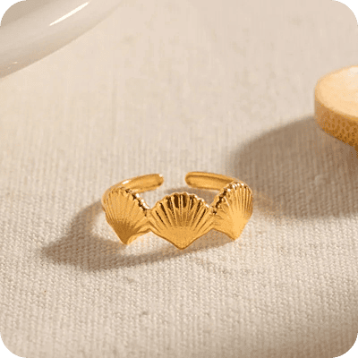 Shell Gold Ring