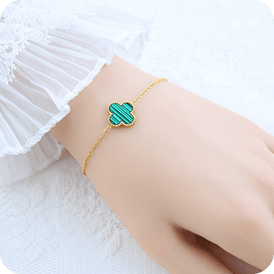 Single Clover Green Bracelet